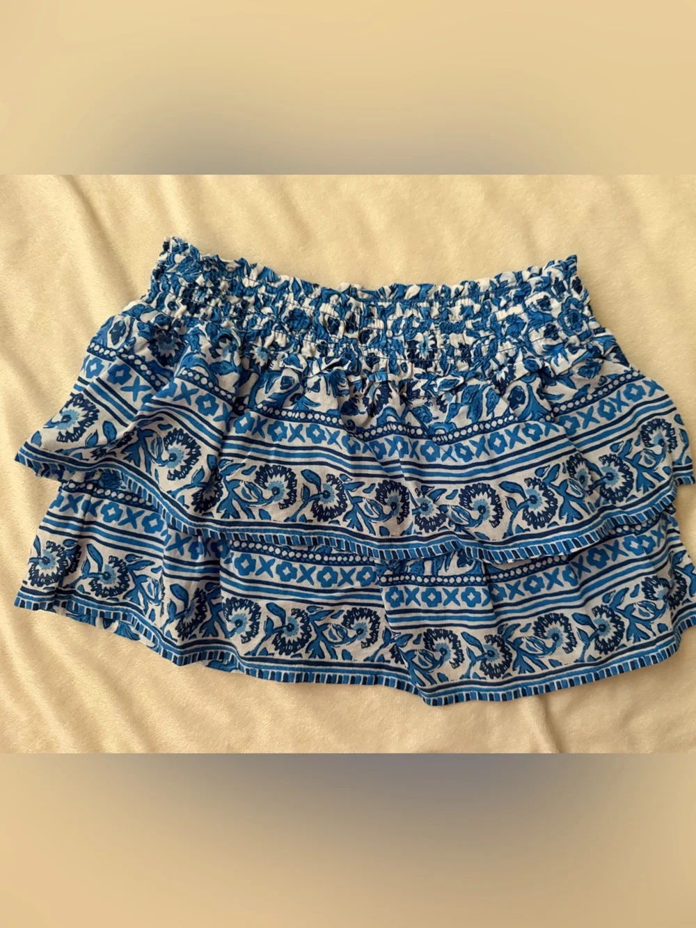Vineyard Vines Blue & White Smocked Floral Mini